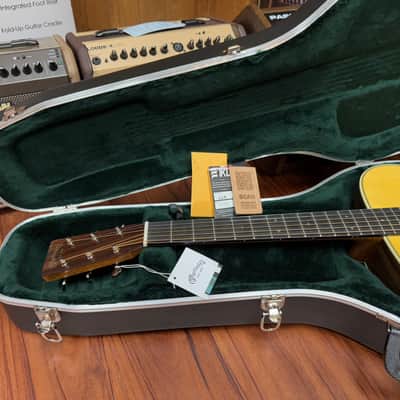 Martin 000-28 Standard Series Auditorium Acoustic Guitar.- Natural Gloss- w/hard case New! image 19