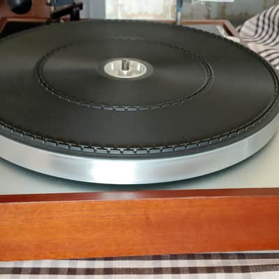 Thorens TD150 turntable image 9
