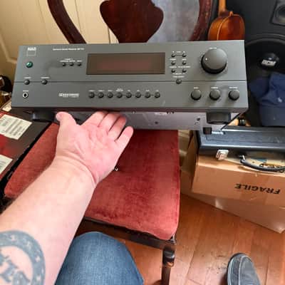 NAD Surround sound receiver av711 - Grey image 1