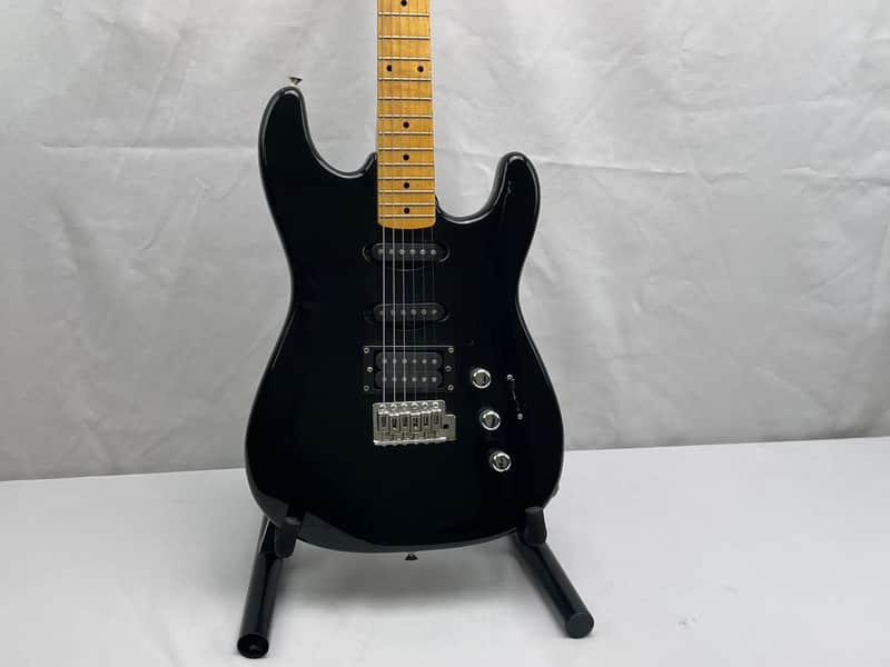 Vintage Squier II Standard Stratocaster MIK w Maple Fretboard Made in Korea Early 90s image 1