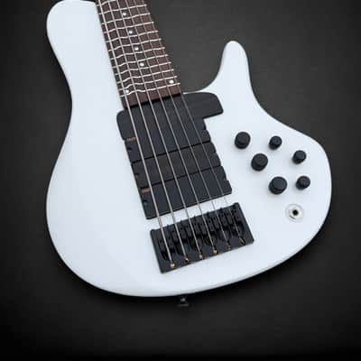 Mattisson Series 4 HL-6 2025 - Gloss Pearl White image 3