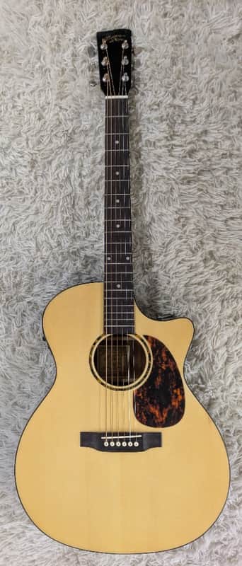Recording King RGA-G6CFE5 Solid Top Grand Auditorium Acou/Elec Cutaway Guitar image 1