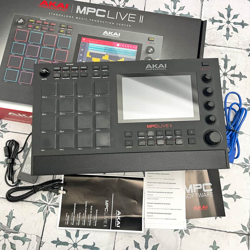 Akai MPC Live II Standalone Sampler / Sequencer image 1