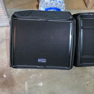 RCF TT25CXA monitors image 3