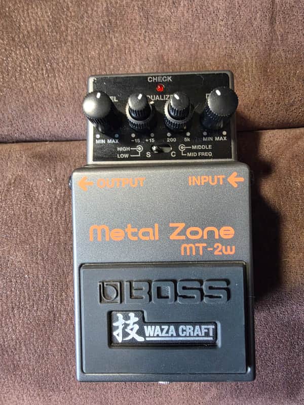 Boss MT-2W Metal Zone Waza Craft