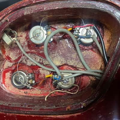 Guild M75 BLUESBIRD 1972 - Cherry Red image 22
