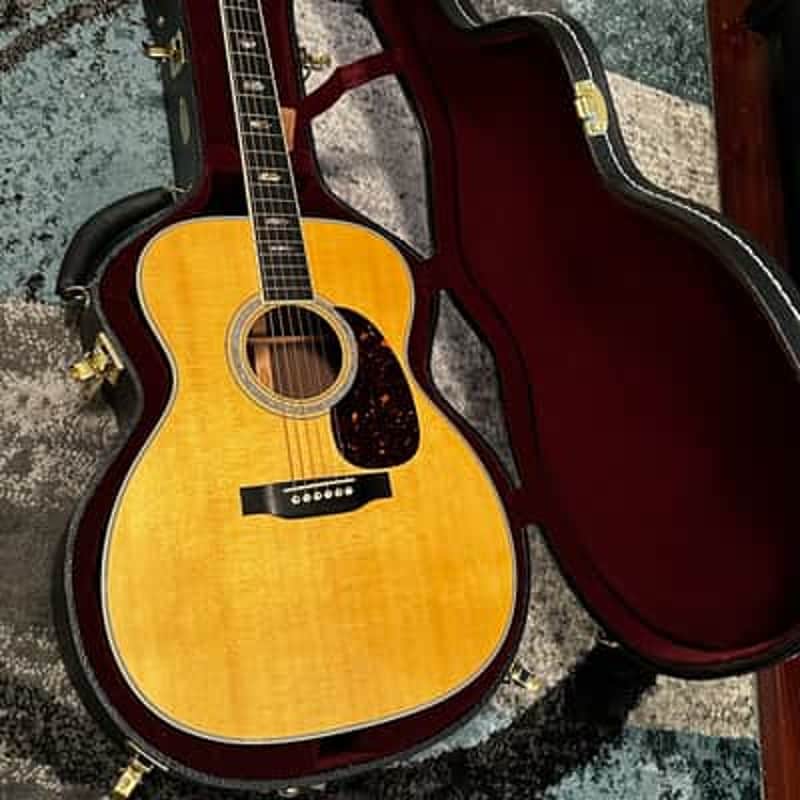 Martin J-40