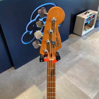 Squier 40th Anniversary Vintage Edition Jazz Bass 2022 - Present - Satin Wide 2-Color Sunburst image 3
