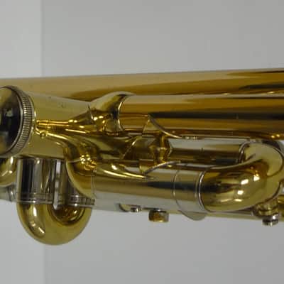 Trompeta Bach Stradivairus en Do 229 CL Corporation en muy buen estado image 18