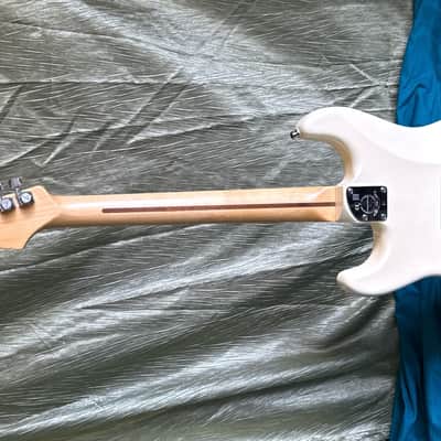 2014 Fender American Deluxe Stratocaster HSS image 3