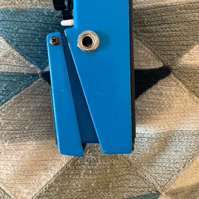 Boss CS-1 Compression Sustainer (MIJ, silver screw) – Blue image 4