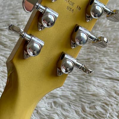 Gibson Les Paul Standard '60s TV Yellow Electric Guitar image 12