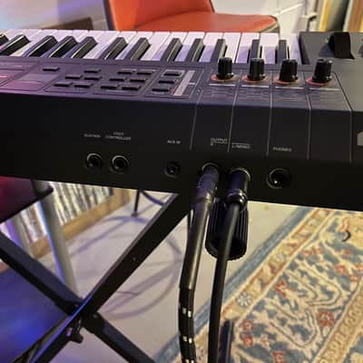 Yamaha MX49 Synthesizer 2016 - Present - Black image 3