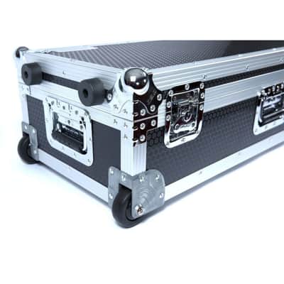 Pedaltrain JR Max Pedalboard TCW inklusive Wheeled Tour Case - Pedalboard for Guitars image 8