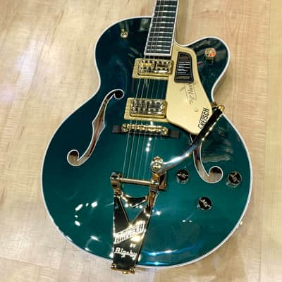 Gretsch 6120 Nashville Hollow Body with String-Thru Bigsby and Gold Hardware 2025 - Cadillac Green image 1