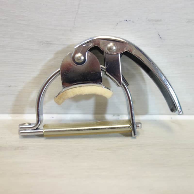 Hamilton KB38 Clamp Capo Vintage 1970's - Chrome image 1