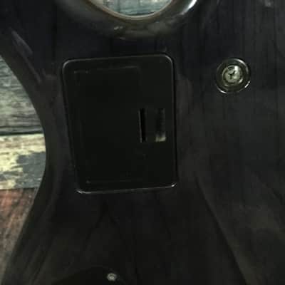 Yamaha  TRB-6 6 String Fretless Bass  Black with hard shell case image 8