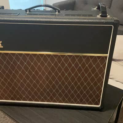 Vox AC30CC2X Custom Classic 2-Channel 30-Watt 2x12" Blue Alnico Guitar Combo 2005 - 2010 Black image 6