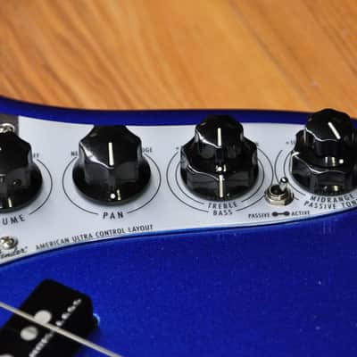Fender American Ultra Jazz Bass - Cobra Blue image 9