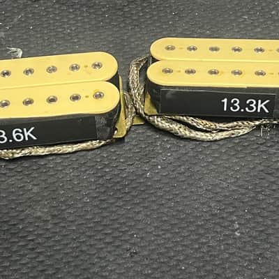 1975 DiMarzio DP100 Super Distortion Humbucker set double Cream image 5