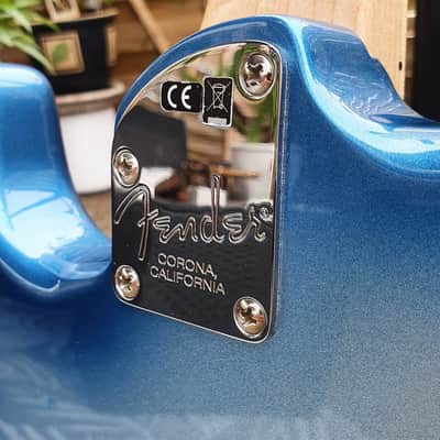 Fender American Elite Stratocaster image 13