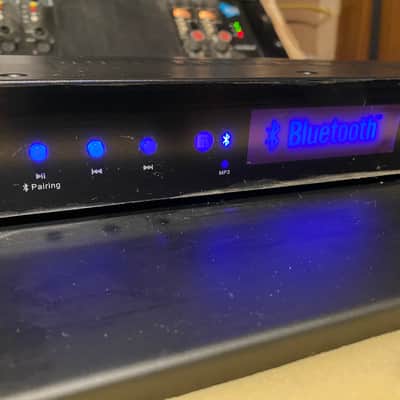 Technical Pro BLUEDECK2 Rack Mountable Bluetooth Audio Receiver image 1