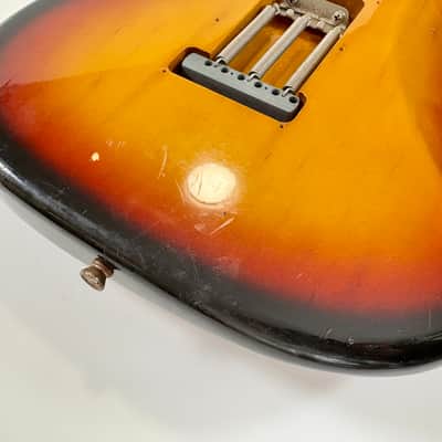 Fender Stratocaster ST-62 crafted in Japan 2004-2005 Sunburst image 20