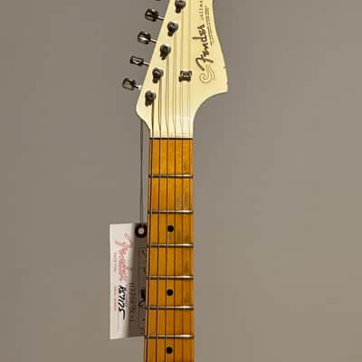 Fender Custom Shop Jazzmaster Relic with matching headstock - rare & unplayed Arctic White finish image 4