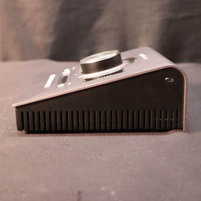 Universal Audio Apollo Twin X DUO Heritage Edition Thunderbolt 3 Audio Interface 2020 - Present - Gray image 4