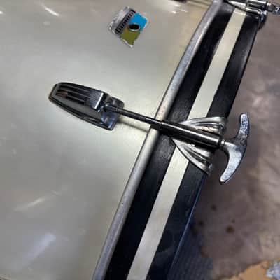 Ludwig Virgin 3 ply 70’s Silver Silk Bass Drum image 3