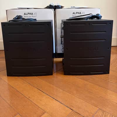 Focal Alpha 65 Active Monitor (Pair) 2020 - Gray imagen 2