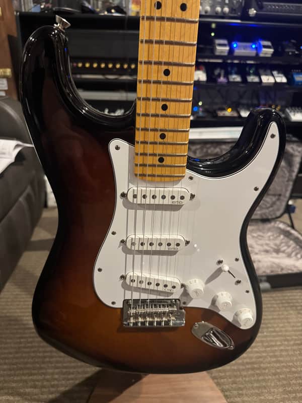 Fender American Professional II Stratocaster with Maple Fretboard 2023 - Present - Anniversary 2-Color Sunburst image 1