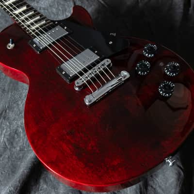 Gibson Les Paul Studio 2019 - Wine Red - VERY GOOD condition image 6