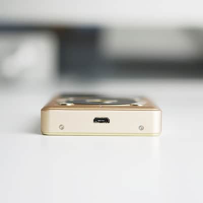 FiiO X1 High Resolution Lossless Music Player (Gold) in Excellent Condition image 7