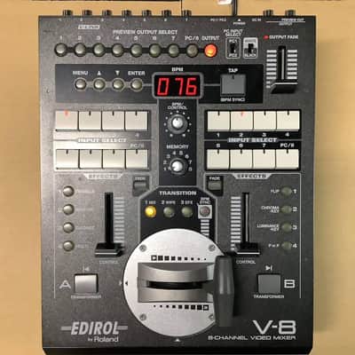 Edirol by Roland V-8 8-channel Video Visual Mixer with Bundle image 10