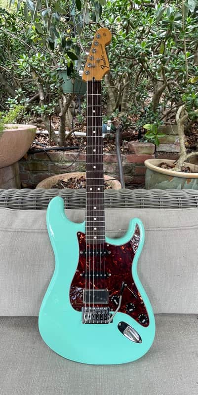 Fender Stratocaster 2010s - Surf Green, Rosewood Fingerboard image 1
