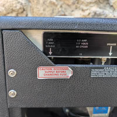 1972 Fender Vibro Champ 6-Watt 1x8" Combo image 9