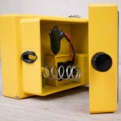 Boss OS-2 OverDrive/Distortion (Silver Label) 2008 Yellow image 8