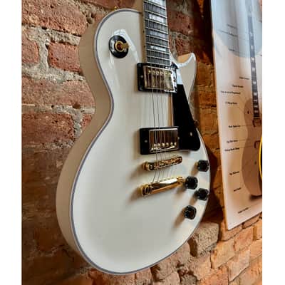 Gibson Les Paul Custom Alpine White image 3