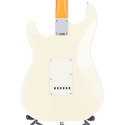 Fender Certified Pre-Owned American Vintage II 1961 Stratocaster, Rosewood Fingerboard, Olympic White (P13) (01465) image 2