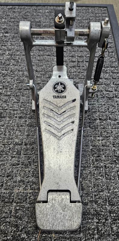Yamaha FP6110A Bass Drum Pedal – Strap Drive – Good Condition image 1