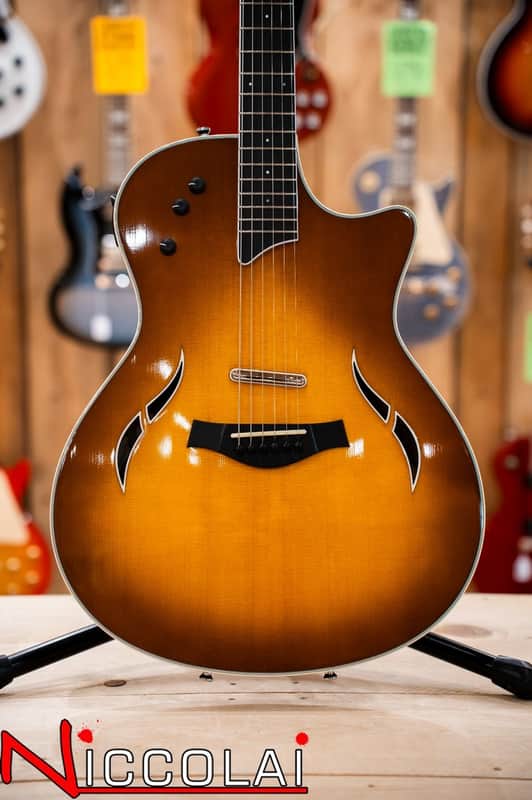 Taylor T5-S Standard Spruce | Reverb Canada