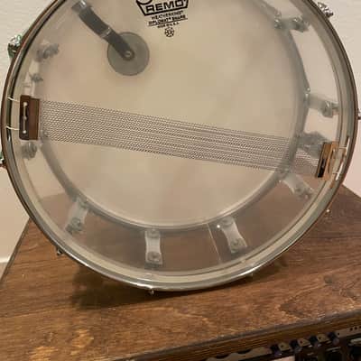 Ludwig 5x14" Vistalite Acrylic 10-Lug Snare Drum with P-85 Strainer 1970s - Clear image 3