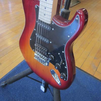 Amati H-Series Electric Guitar 20STHG - Cherry Sunburst w/ Gig Bag image 9