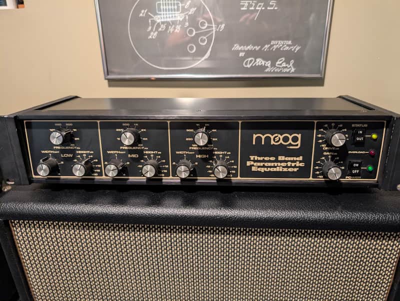 Moog MKPE Three Band Parametric Equalizer imagen 1
