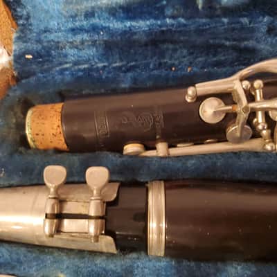 Boosey & Hawkes Clarinet the Fogware wood Serial #N108607 image 3