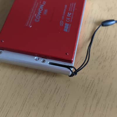 Cowon iAudio D2 4gb Red Digital Music Player image 6