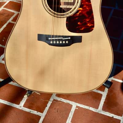 Takamine P7DC Pro Series 7 Dreadnought Cutaway Acoustic/Electric Guitar 2010s - Natural Gloss image 3