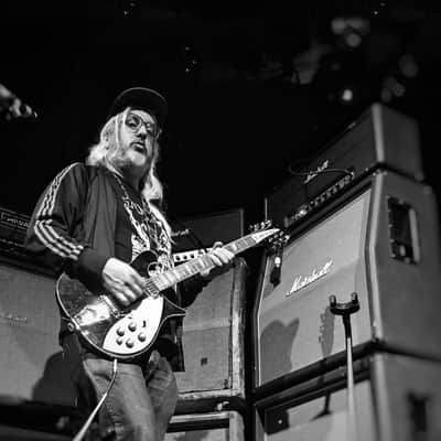 Wren and Cuff J Mascis Garbage Face Jr image 3