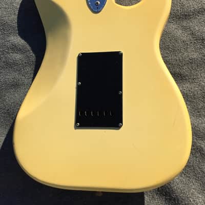Fender Stratocaster Lefty 1976 White Creme Rosewood Fingerboard image 12